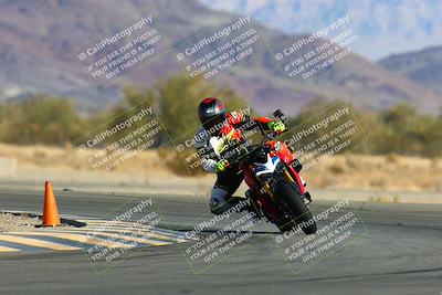 media/Jan-09-2022-SoCal Trackdays (Sun) [[2b1fec8404]]/Turn 14 (10am)/